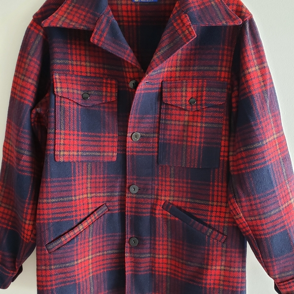 PENDLETON VINTAGE PLAID WOOL OVERSHIRT / JACKET NAVY BLUE & RED SZ SMALL - Picture 2 of 8